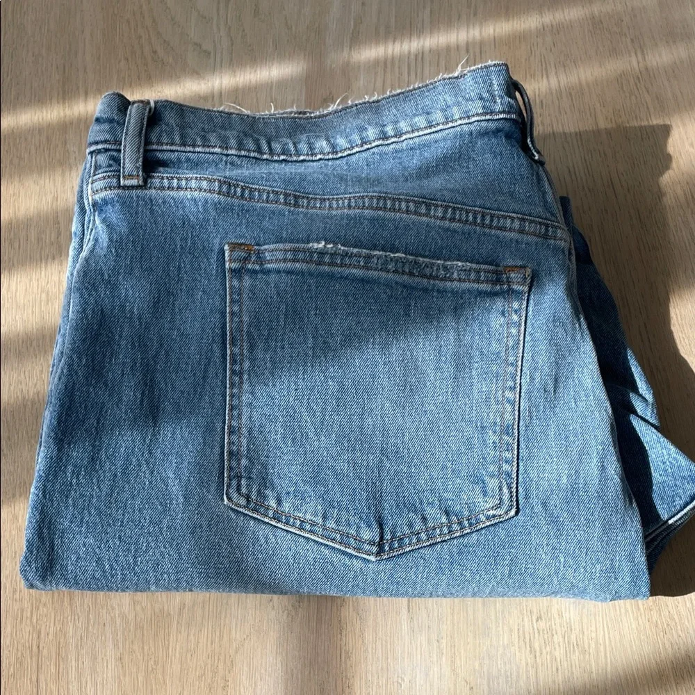 🧚‍♀️Abercrombie & Fitch Light Blue Straight Leg Jeans - Picture 9 of 9